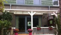 4.aluminium veranda met warmtewerende heldere polycarbonaatplaten 